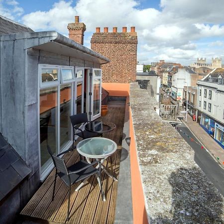 Stunning Central Exeter Apartment With Balcony And Fantastic View Eksteriør billede