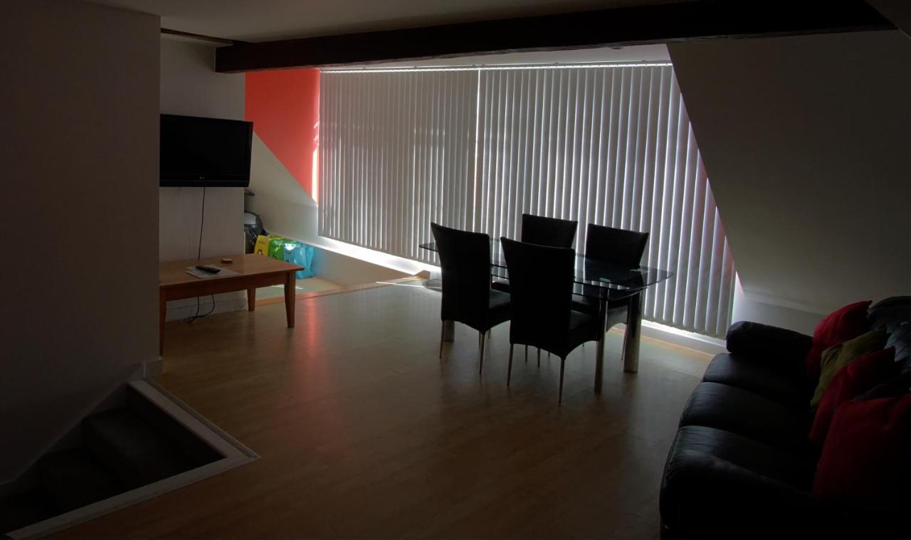 Stunning Central Exeter Apartment With Balcony And Fantastic View Eksteriør billede