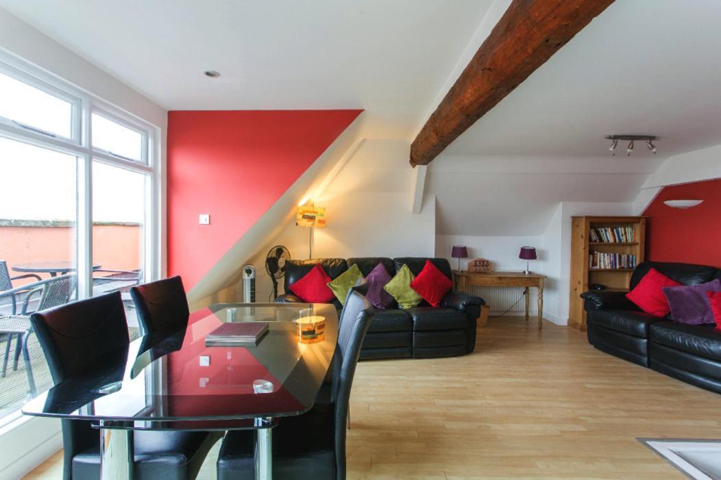 Stunning Central Exeter Apartment With Balcony And Fantastic View Eksteriør billede